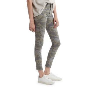 Hudson Women's Size 26‎ Green Camo Barbara Mid Rise Super Skinny Jeans